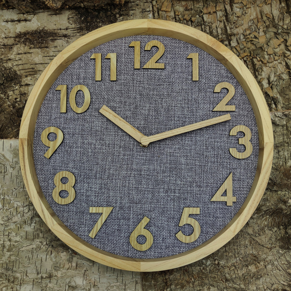Holzwerk Natur Holz Wanduhr Stoff Textil Leinen Zifferblatt Grau - Holzwerk